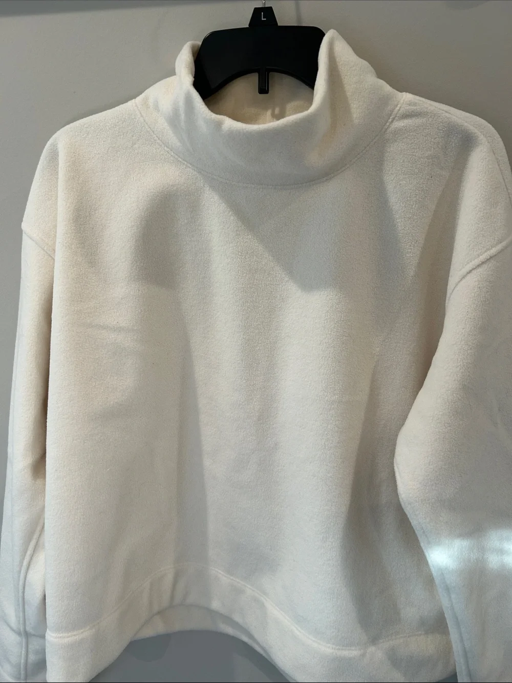 Vineyard Vines Cream Turtleneck Pullover Sweater